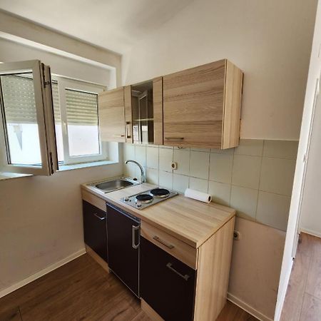 Apartmani Sole Vis Eksteriør bilde